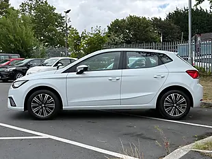 Used 2022 SEAT Ibiza Se Technology White - Interior and Exterior details 7