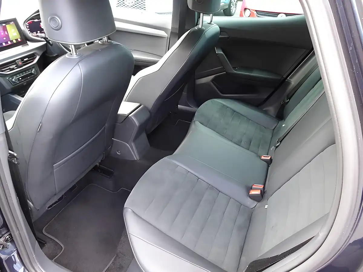 Used 2022 SEAT Ibiza Xcellence Lux Asphalt Blue - Interior and Exterior details 13