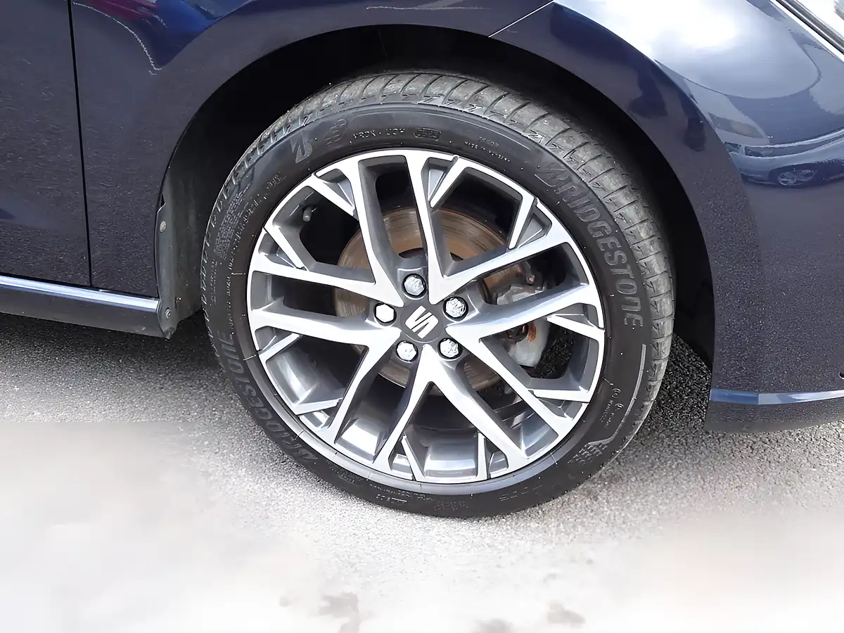 Used 2022 SEAT Ibiza Xcellence Lux Asphalt Blue - Interior and Exterior details 18