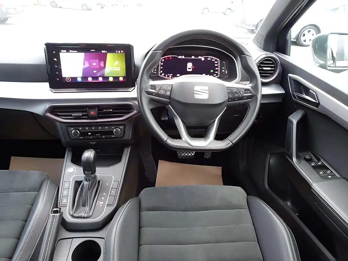 Used 2022 SEAT Ibiza Xcellence Lux Asphalt Blue - Interior and Exterior details 6