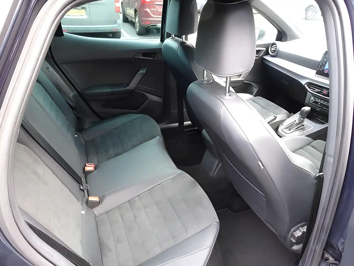 Used 2022 SEAT Ibiza Xcellence Lux Asphalt Blue - Interior and Exterior details 9