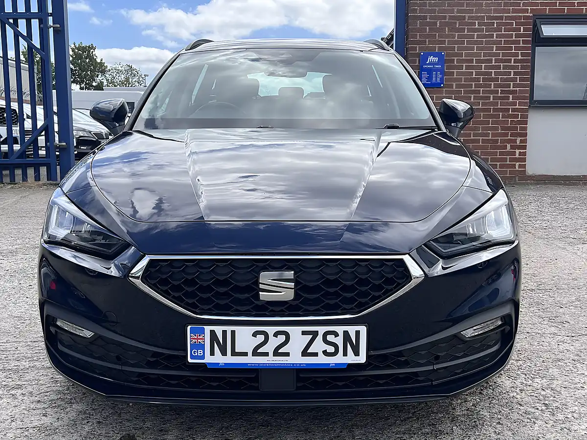 Used 2022 SEAT Leon Se Asphalt Blue Met - Interior and Exterior details 19