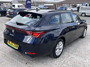 Used 2022 SEAT Leon Se Asphalt Blue Met - Interior and Exterior details 6