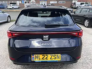 Used 2022 SEAT Leon Se Asphalt Blue Met - Interior and Exterior details 7