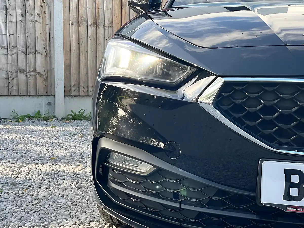 Used 2022 SEAT Leon Se Black - Interior and Exterior details 11