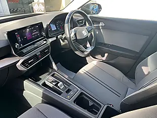 Used 2022 SEAT Leon Se Black - Interior and Exterior details 14