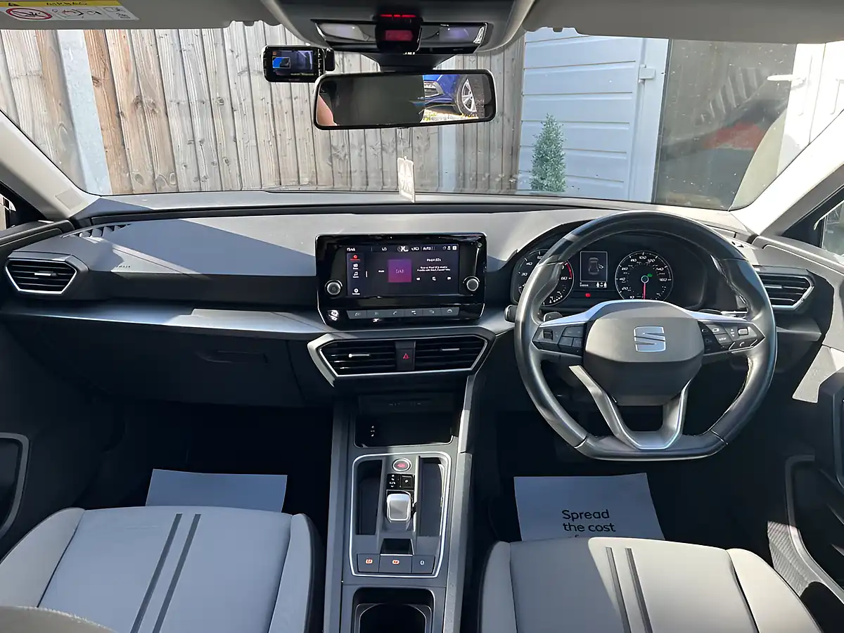 Used 2022 SEAT Leon Se Black - Interior and Exterior details 5