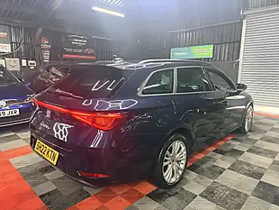 Used 2022 SEAT Leon Se Dynamic Blue - Interior and Exterior details 9