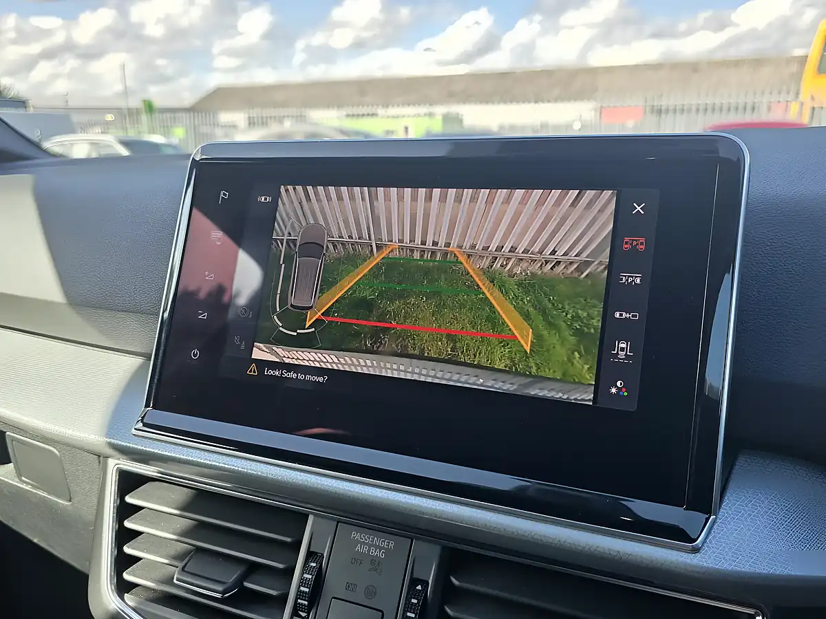 Used 2022 SEAT Tarraco Xcellence Green - Interior and Exterior details 14