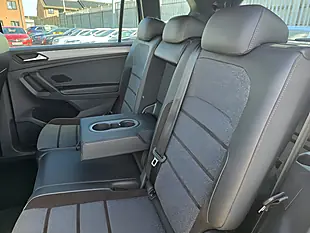 Used 2022 SEAT Tarraco Xcellence Green - Interior and Exterior details 19
