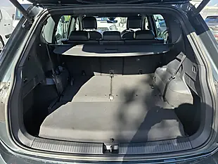 Used 2022 SEAT Tarraco Xcellence Green - Interior and Exterior details 20