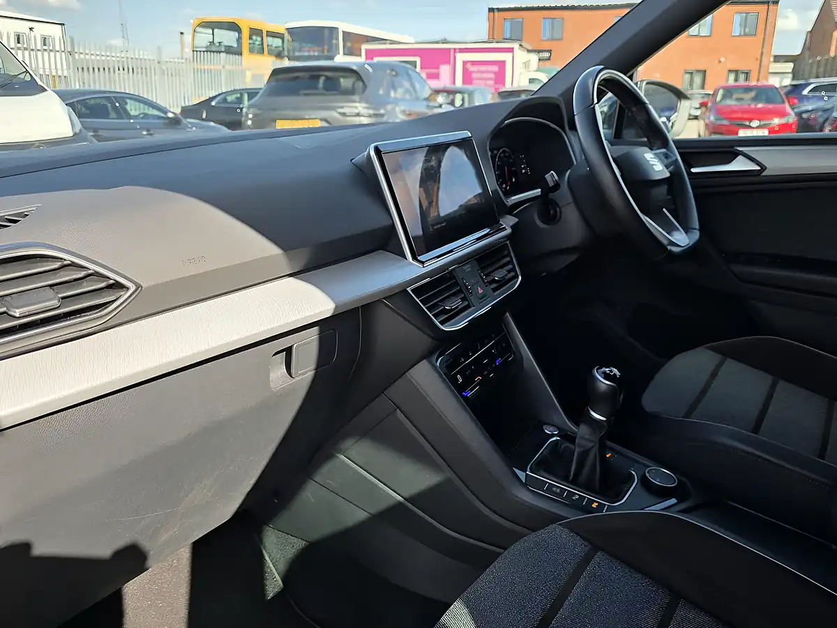 Used 2022 SEAT Tarraco Xcellence Green - Interior and Exterior details 4