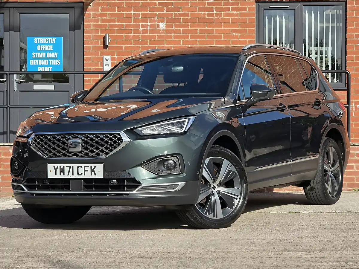 Used 2022 SEAT Tarraco Xcellence Green - Interior and Exterior details 5