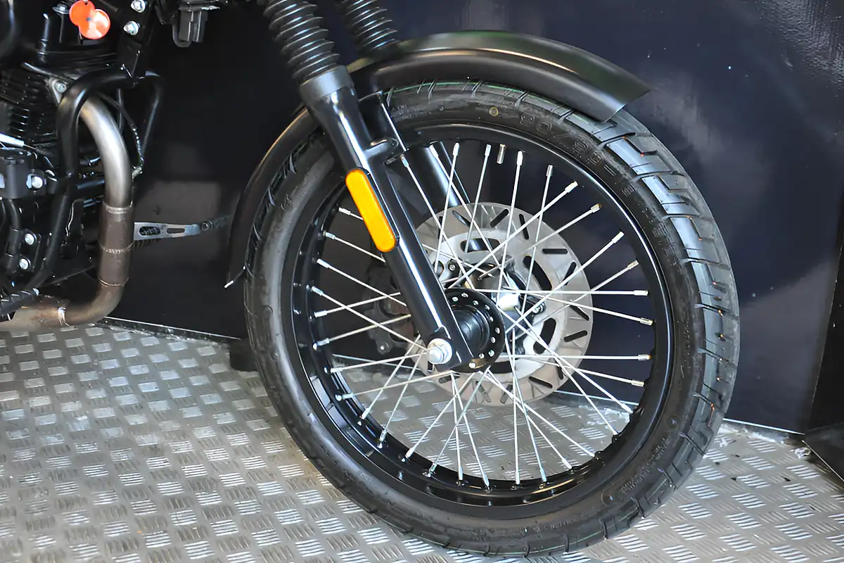 Used 2022 Sinnis Outlaw 125 Black - Interior and Exterior details 15