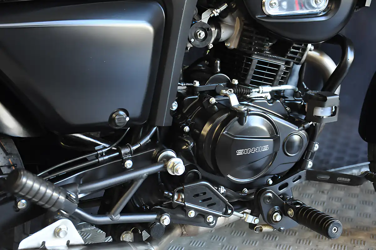 Used 2022 Sinnis Outlaw 125 Black - Interior and Exterior details 18