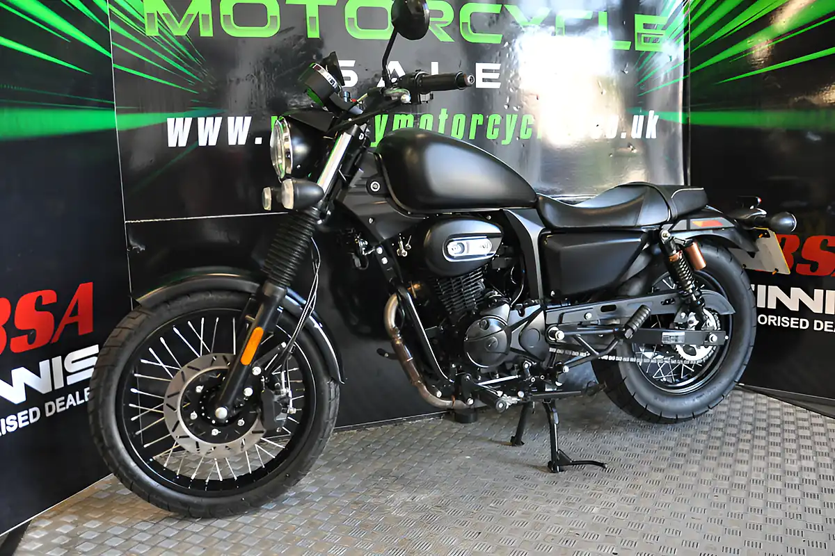 Used 2022 Sinnis Outlaw 125 Black - Interior and Exterior details 3