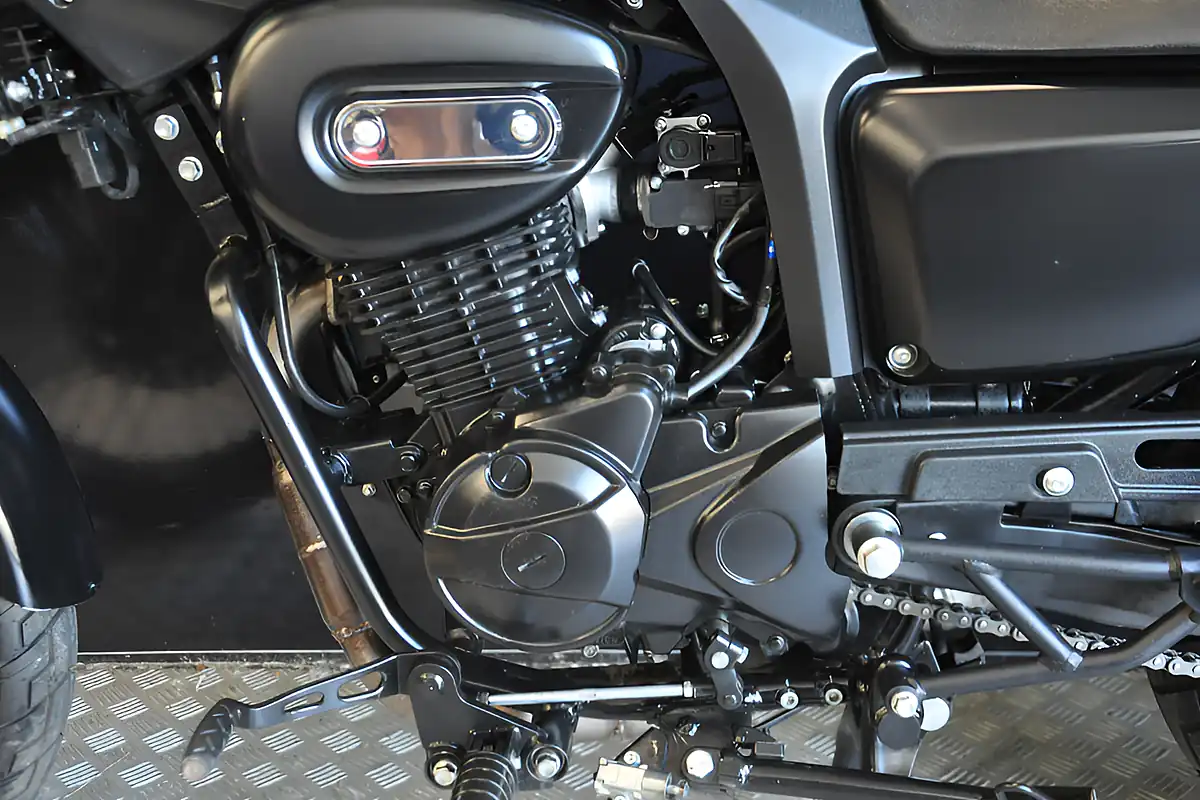 Used 2022 Sinnis Outlaw 125 Black - Interior and Exterior details 7
