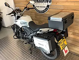 Used 2022 Sinnis Terrain White - Interior and Exterior details 6