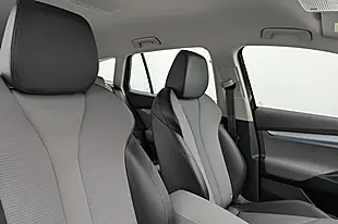 Used 2022 Skoda Enyaq 60 Black - Interior and Exterior details 10