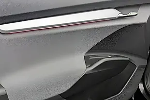 Used 2022 Skoda Enyaq 60 Black - Interior and Exterior details 14