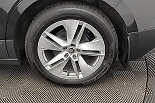Used 2022 Skoda Enyaq 60 Black - Interior and Exterior details 2