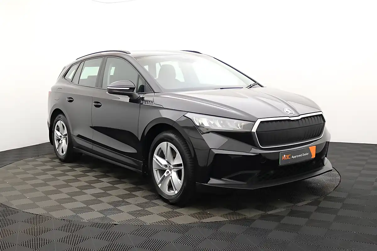 Used 2022 Skoda Enyaq 60 Black - Interior and Exterior details 9