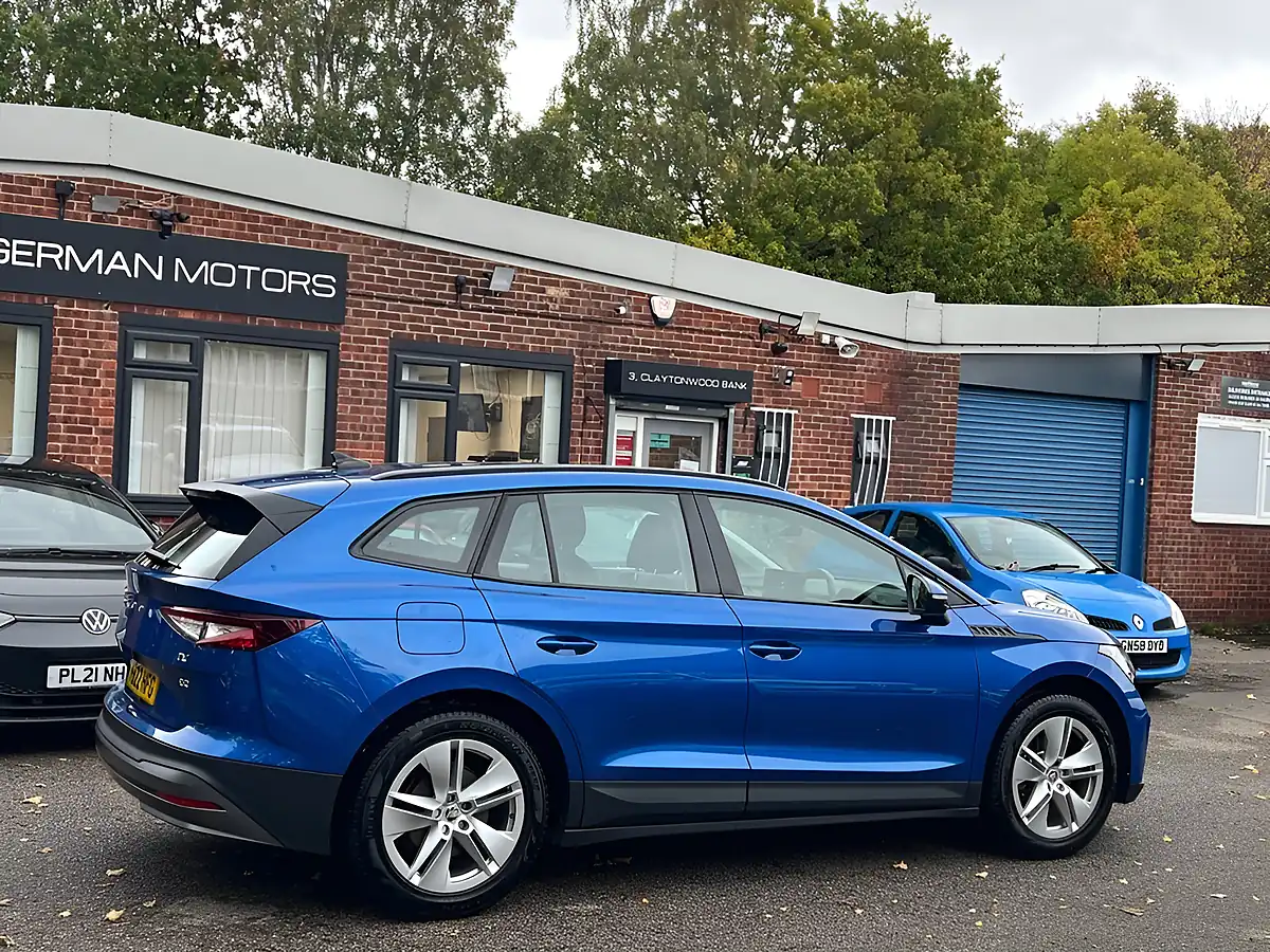 Used 2022 Skoda Enyaq 60 Blue - Interior and Exterior details 6
