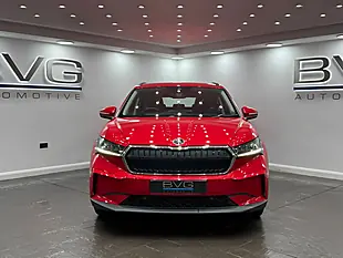 Used 2022 Skoda Enyaq 60 Red - Interior and Exterior details 4