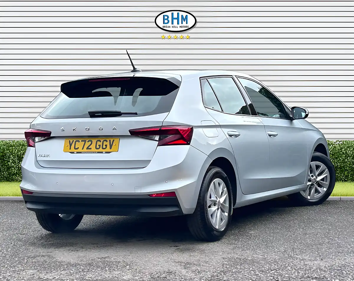 Used 2022 Skoda Fabia Se Comfort Brilliant Silver - Interior and Exterior details 17