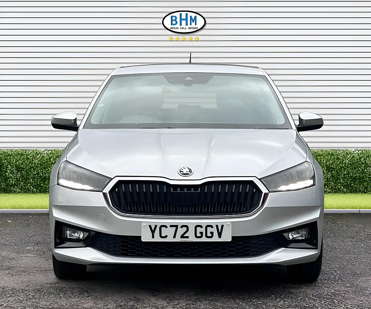 Used 2022 Skoda Fabia Se Comfort Brilliant Silver - Interior and Exterior details 3