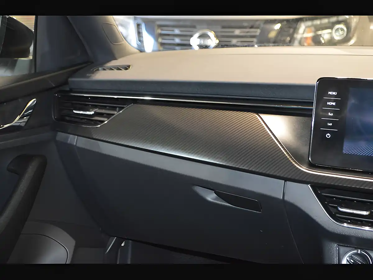 Used 2022 Skoda Kamiq Monte Carlo Candy White - Interior and Exterior details 11