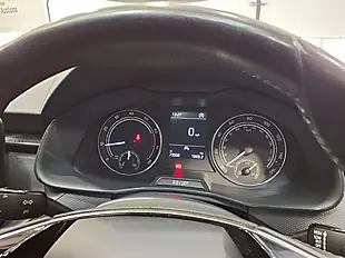 Used 2022 Skoda Kamiq S Candy White - Interior and Exterior details 19