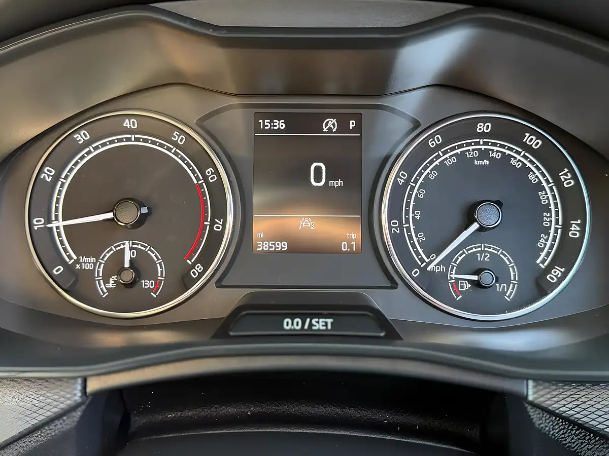 Used 2022 Skoda Kamiq Se Blue - Interior and Exterior details 4