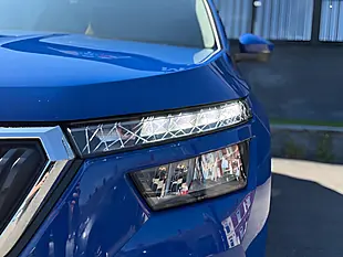 Used 2022 Skoda Kamiq Se Blue - Interior and Exterior details 6