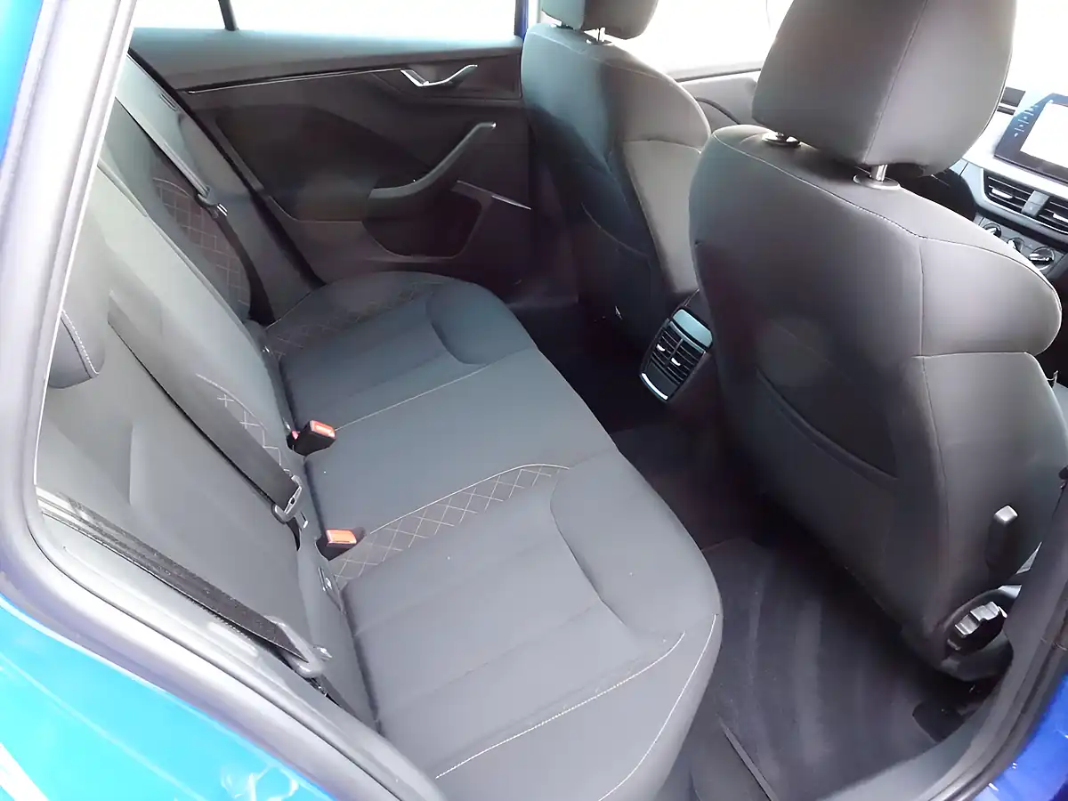 Used 2022 Skoda Kamiq Se Drive Energy Blue - Interior and Exterior details 11