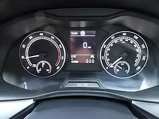 Used 2022 Skoda Kamiq Se Drive Energy Blue - Interior and Exterior details 7