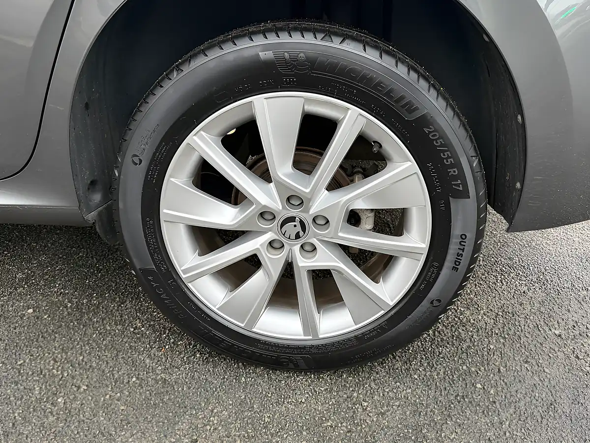 Used 2022 Skoda Kamiq Se Drive Grey - Interior and Exterior details 18