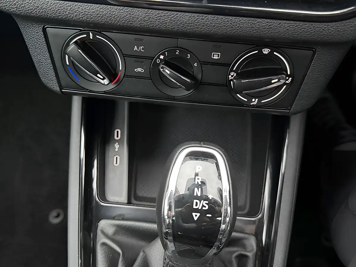 Used 2022 Skoda Kamiq Se Drive Grey - Interior and Exterior details 5