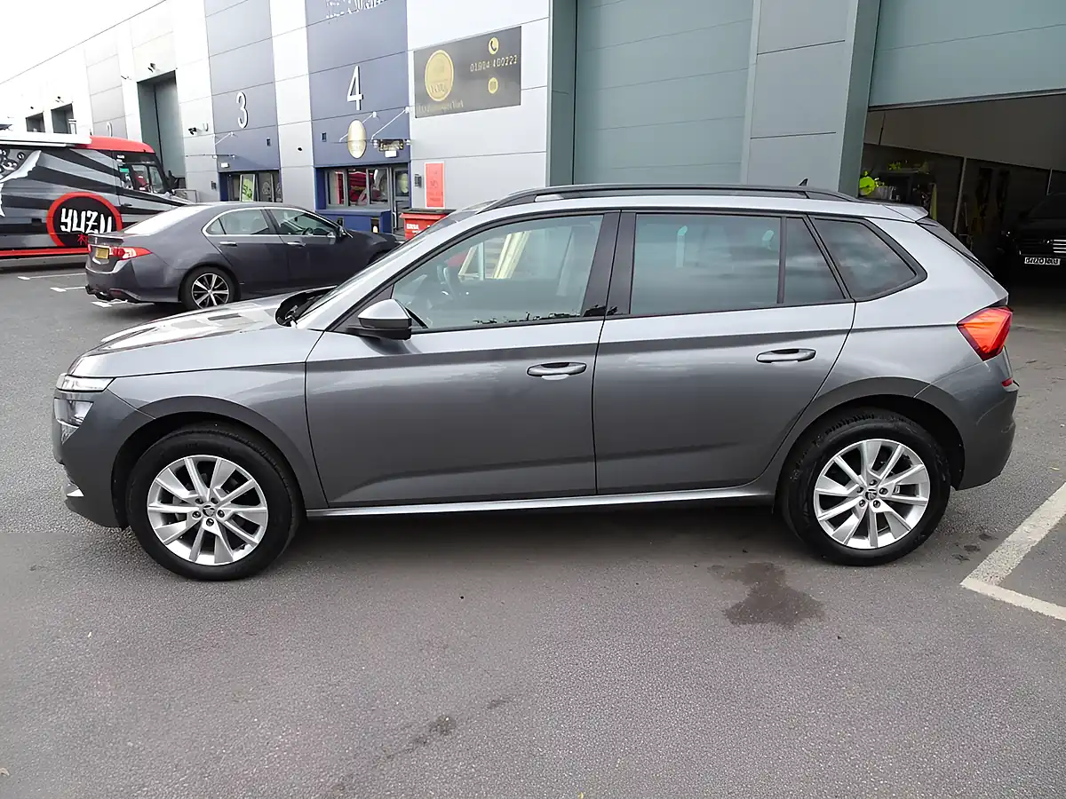 Used 2022 Skoda Kamiq Se Drive Grey - Interior and Exterior details 17