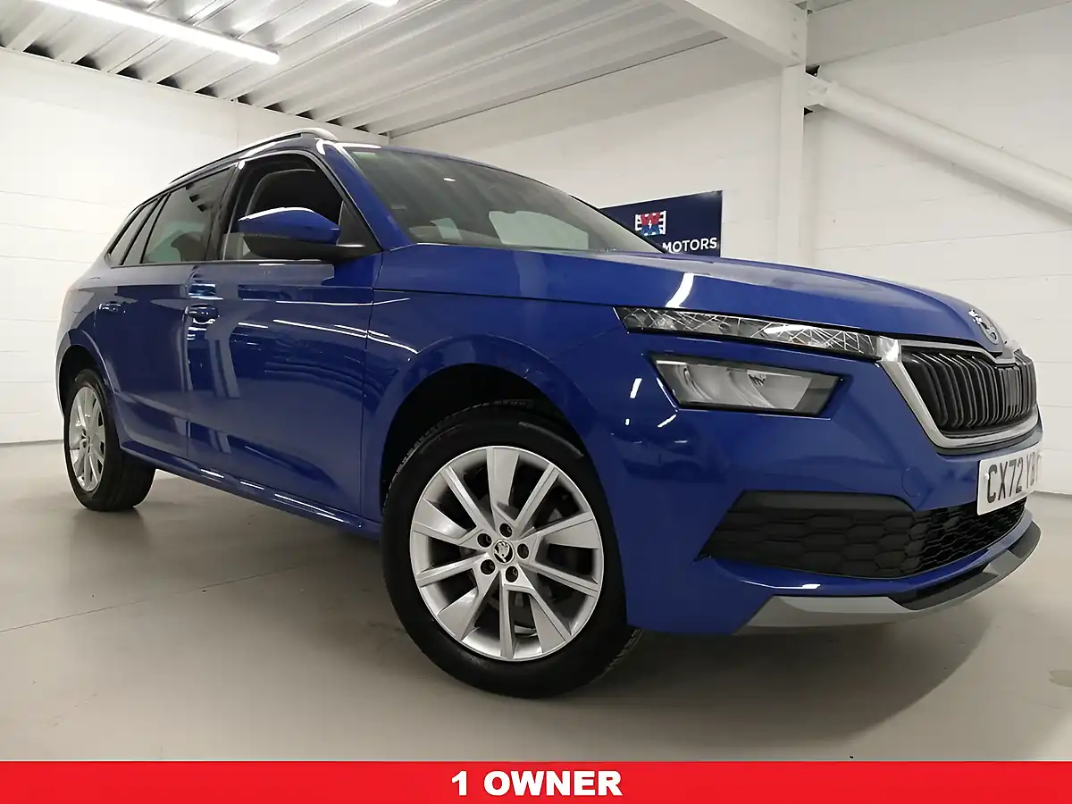 Used 2022 Skoda Kamiq Se Drive Race Blue - Front View