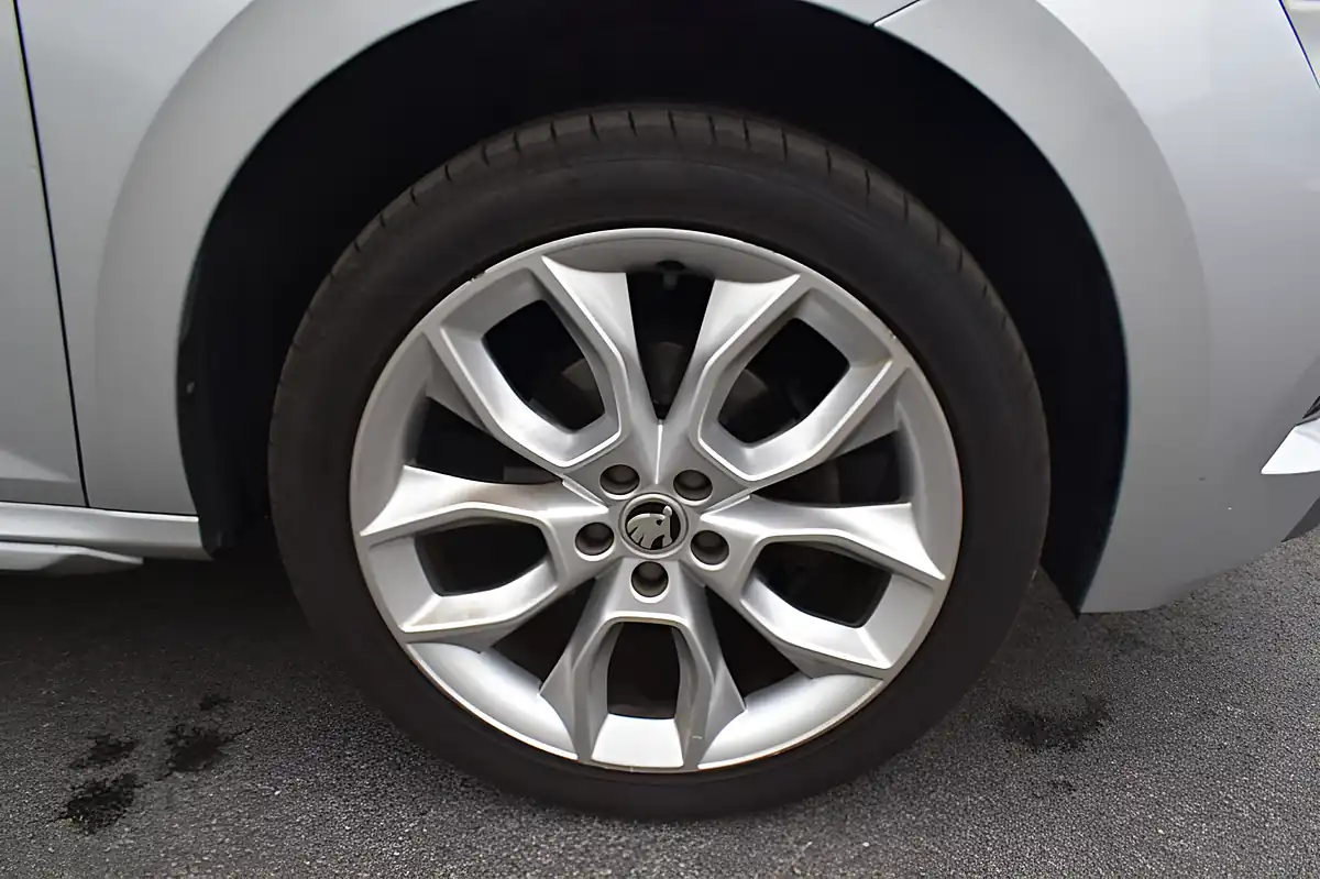 Used 2022 Skoda Kamiq Se L Silver - Interior and Exterior details 4