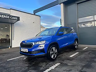 Used 2022 Skoda Karoq Se Drive Blue - Interior and Exterior details 4