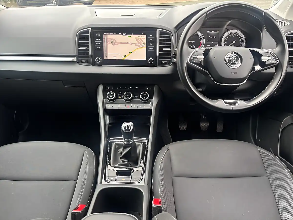 Used 2022 Skoda Karoq Se Drive Meteor Grey - Interior and Exterior details 10