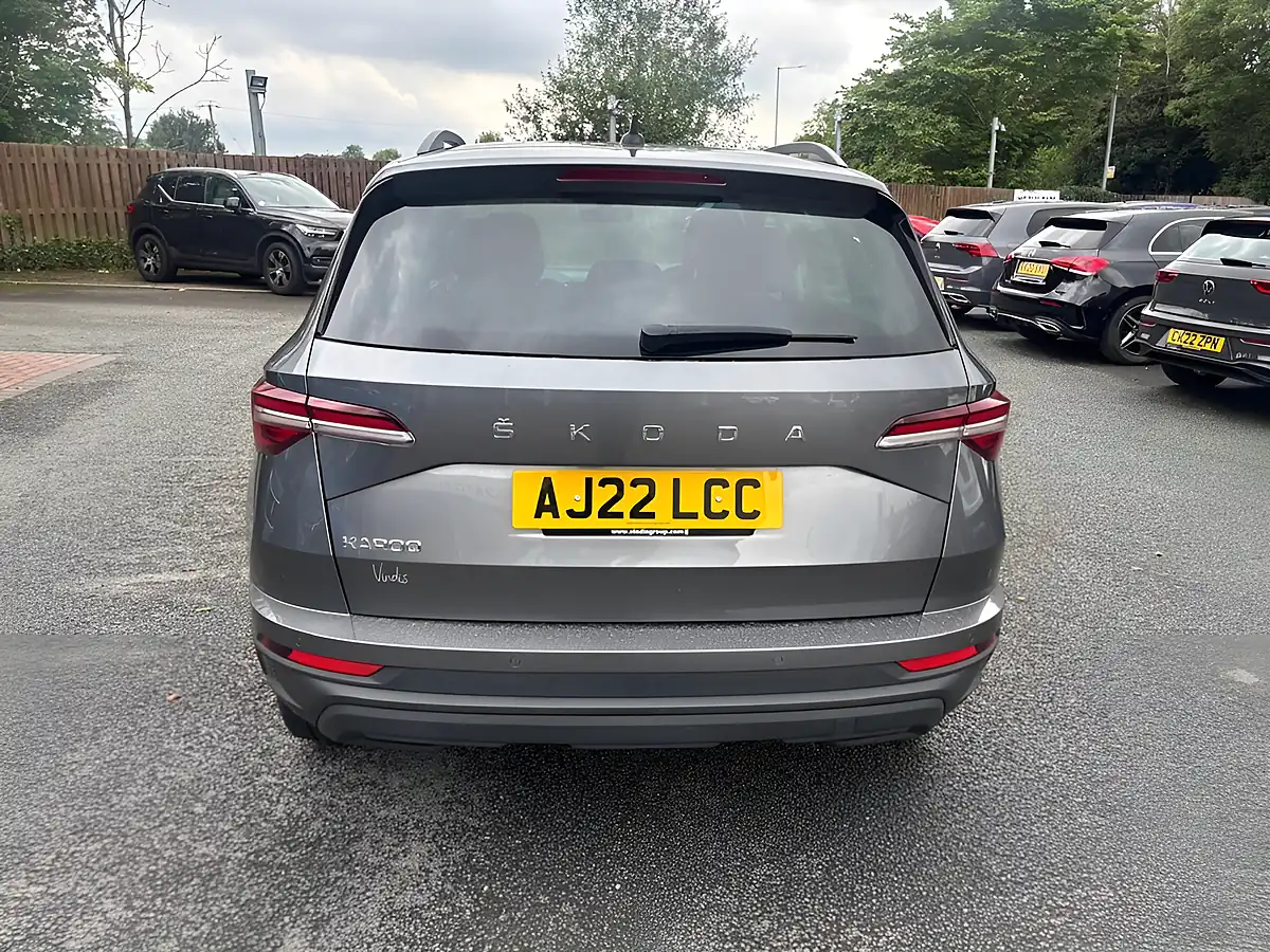 Used 2022 Skoda Karoq Se Drive Meteor Grey - Interior and Exterior details 9