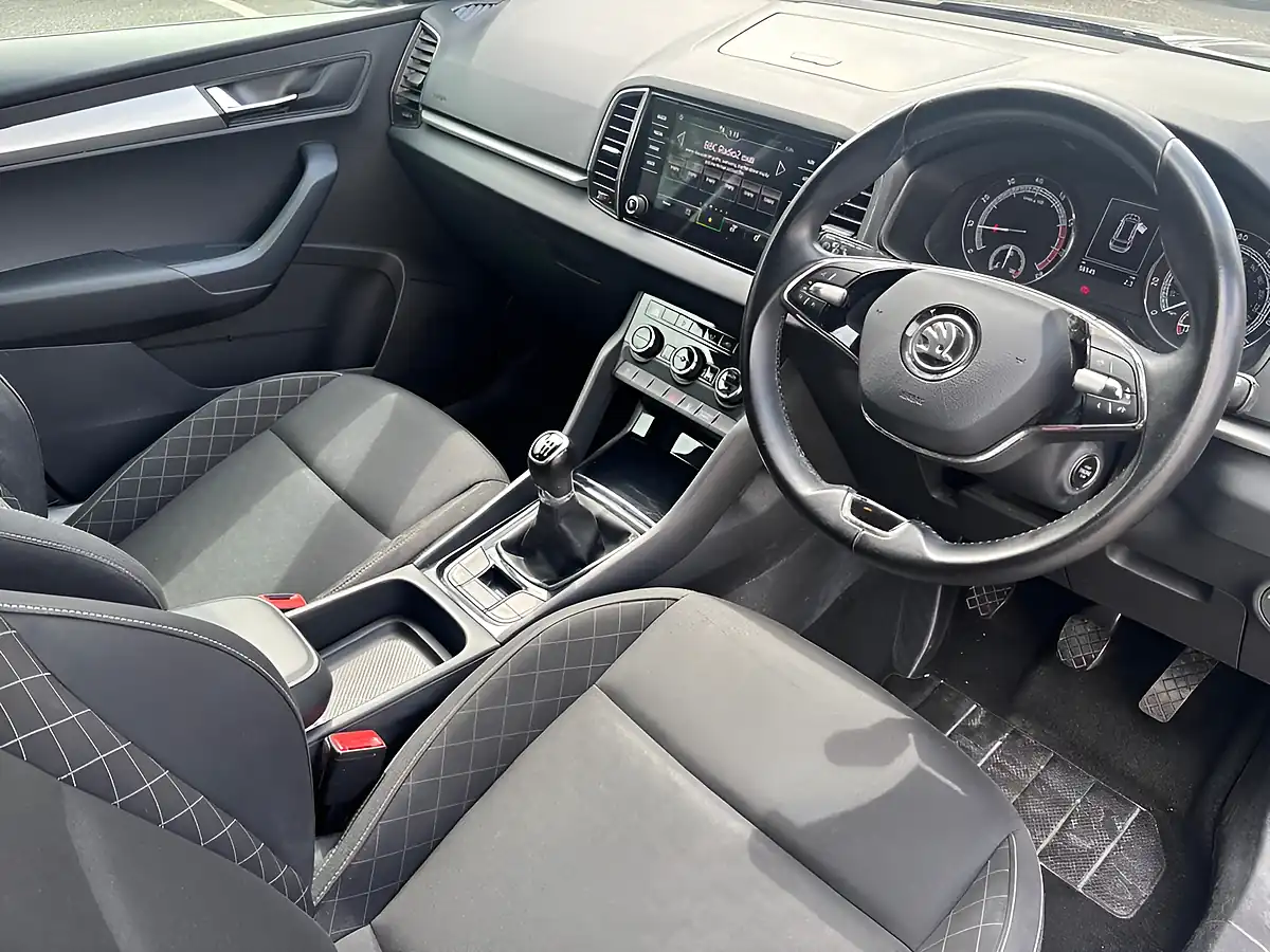 Used 2022 Skoda Karoq Se Petrol Blue - Interior and Exterior details 11