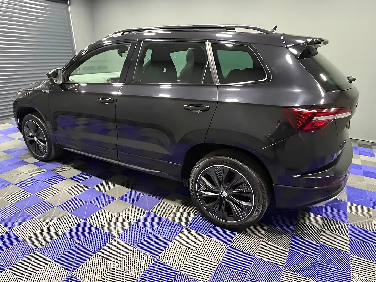 Used 2022 Skoda Karoq Sportline Black Magic Pearl Effect - Interior and Exterior details 8