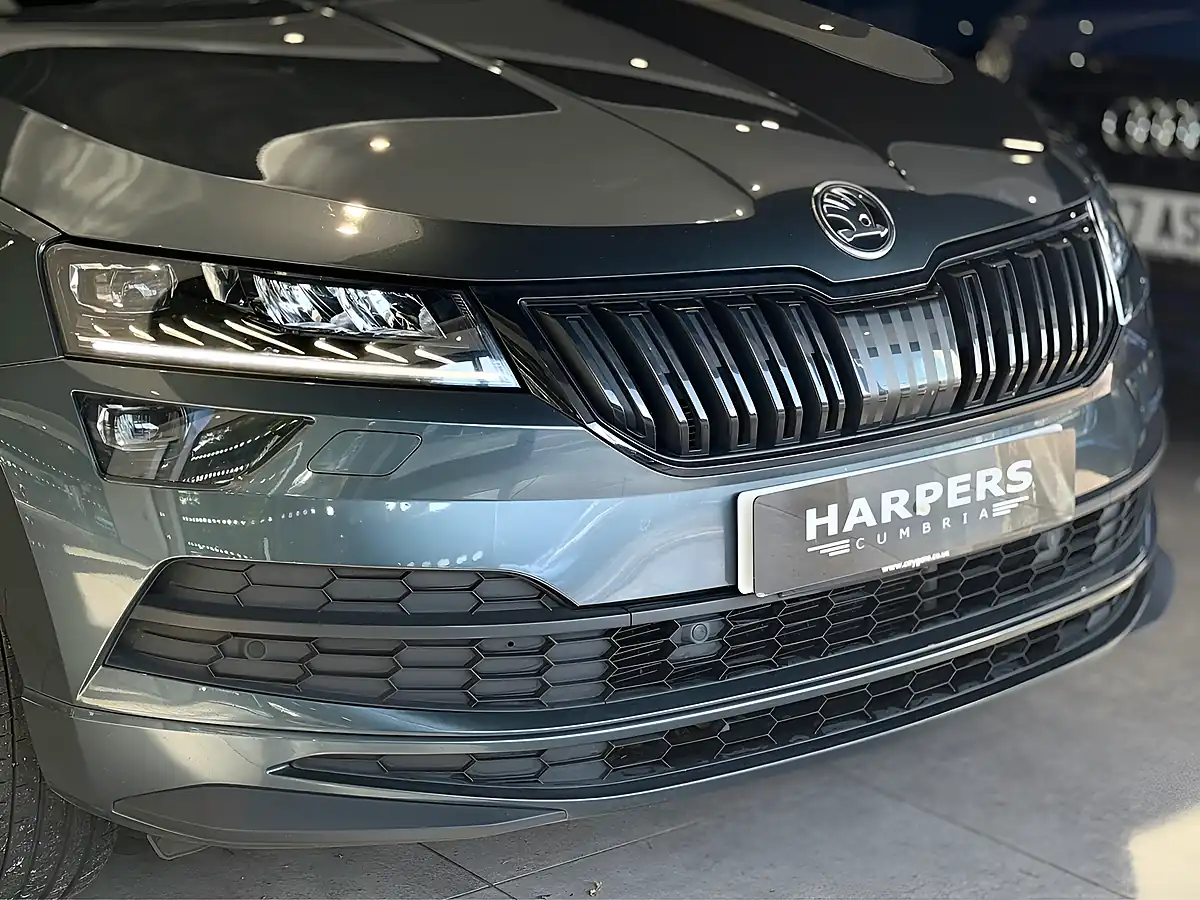 Used 2022 Skoda Karoq Sportline Grey - Interior and Exterior details 10