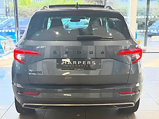 Used 2022 Skoda Karoq Sportline Grey - Interior and Exterior details 6