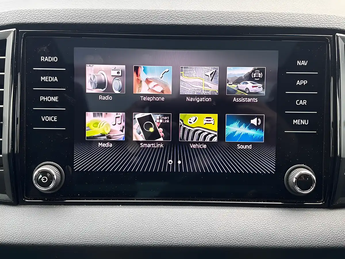 Used 2022 Skoda Karoq Sportline Moon White - Interior and Exterior details 15