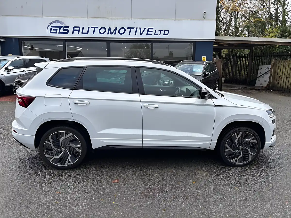 Used 2022 Skoda Karoq Sportline Moon White - Interior and Exterior details 7